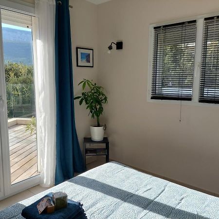 Chez Herve Et Lydie Nans-les-Pins Exteriör bild