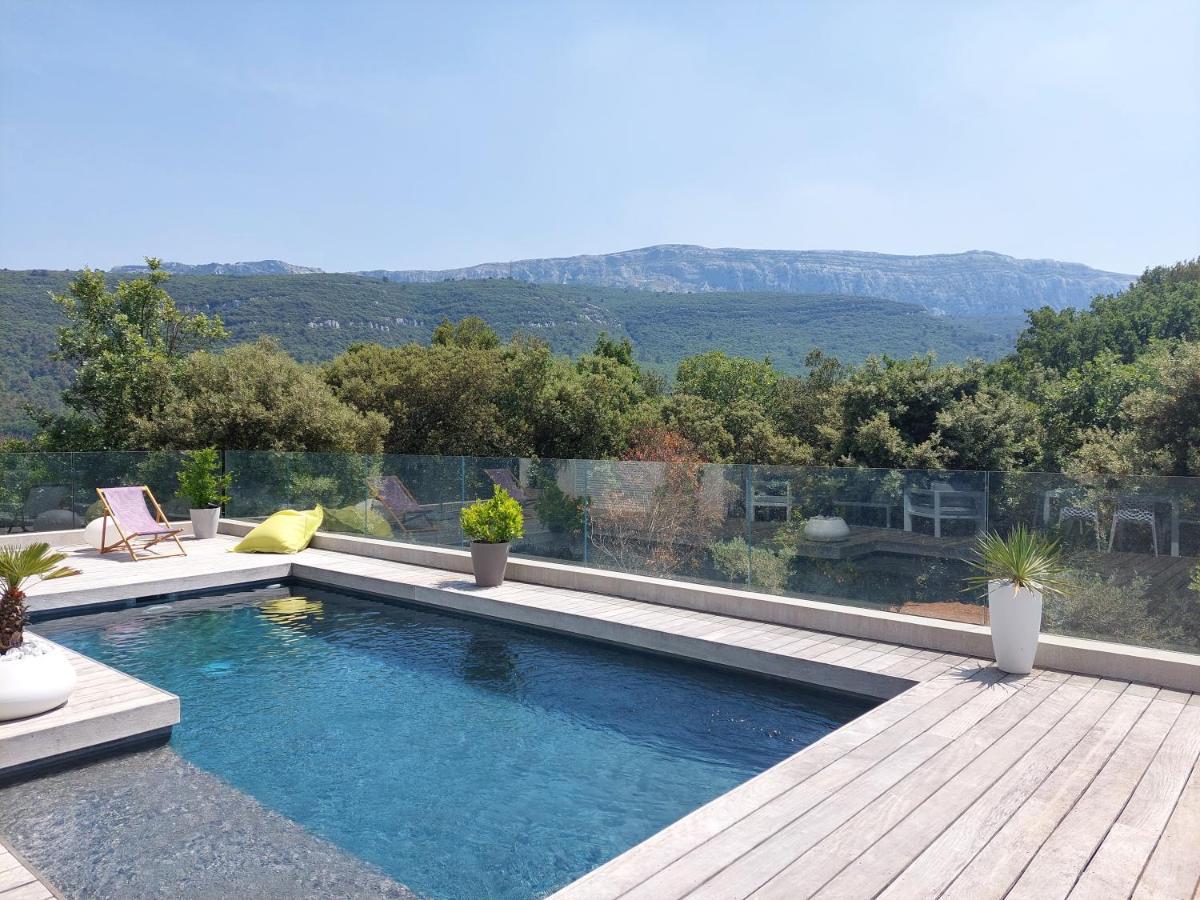 Chez Herve Et Lydie Nans-les-Pins Exteriör bild
