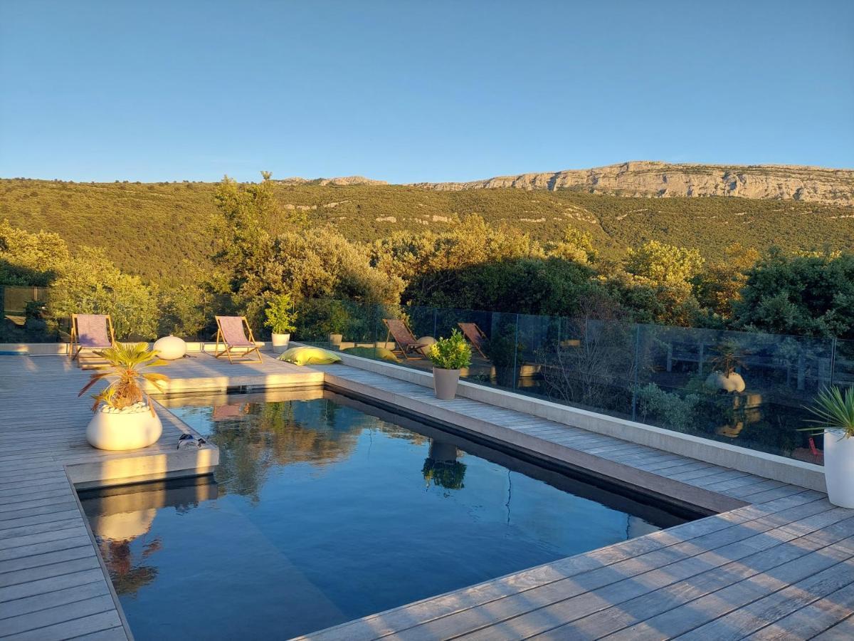 Chez Herve Et Lydie Nans-les-Pins Exteriör bild